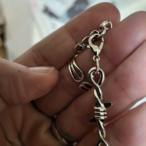 NWT STAINLESS STEEL BARBED WIRE CHOKER - Picture 4 of 5
